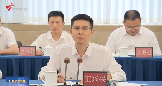 广东省省长会见刘庆峰、王兴兴
